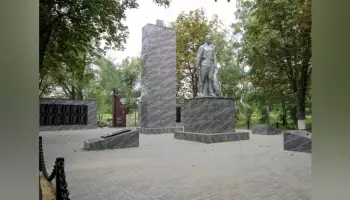 В каменском селе Татарино отремонтировали военный мемориал