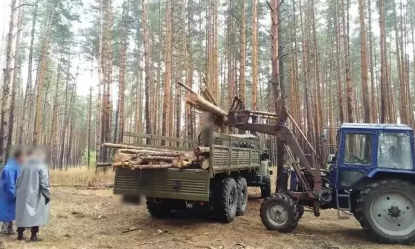 Из Лисок в зону СВО отправили гуманитарные грузы в 2 воинских подразделения