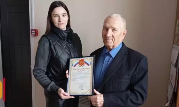 Бойцы СВО поздравили с 80-летием почетного гражданина Грибановского района Владимира Верещагина
