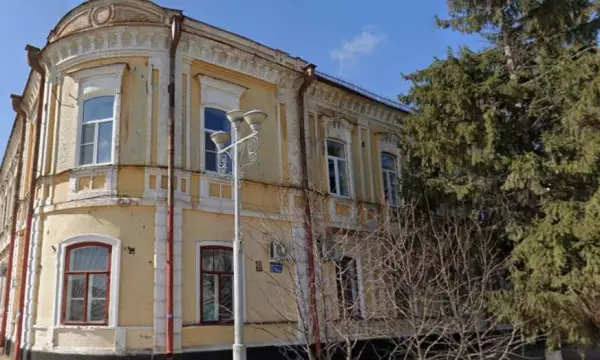 В Павловске Воронежской области началась реставрация старинного купеческого особняка за 83,3 млн рублей