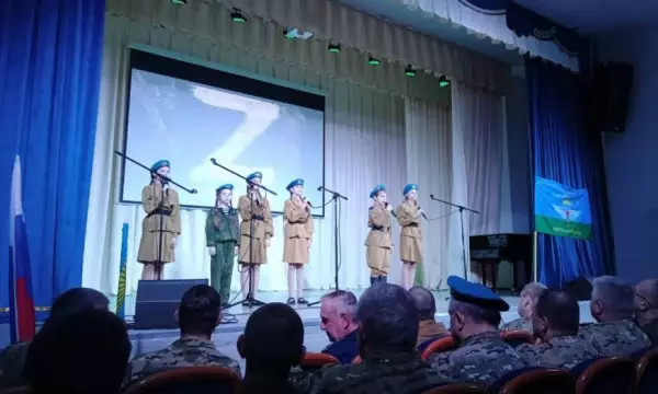 В Новоусманском районе покажут спектакль &laquo;Герой из нашего двора&raquo; о бойцах СВО