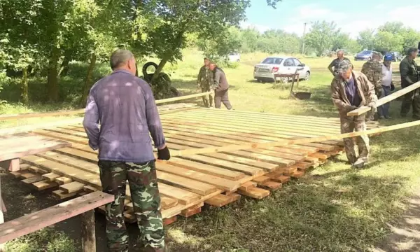 В кантемировском селе Титаревка благоустроят берег пруда
