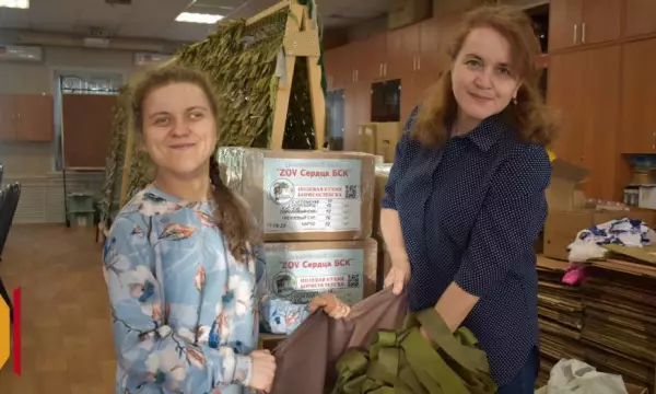 &laquo;Мама, мы должны помогать защитникам&raquo;. Жительница Борисоглебска с ОВЗ плетет масксети 4 раза в неделю