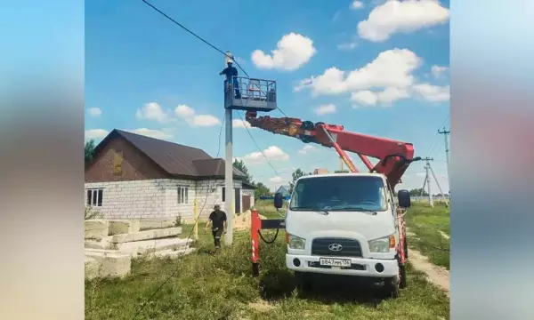 В лискинском селе Нижний Икорец установили новые фонари на пяти улицах