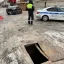 Открыт канализационный люк, который не заварили 0