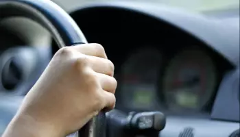 Жительница Бутурлиновского района дала покататься мужу на своей иномарке и попала под статью