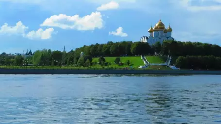 Откройте Ярославль с воды: речные прогулки и мероприятия на новом уровне комфорта