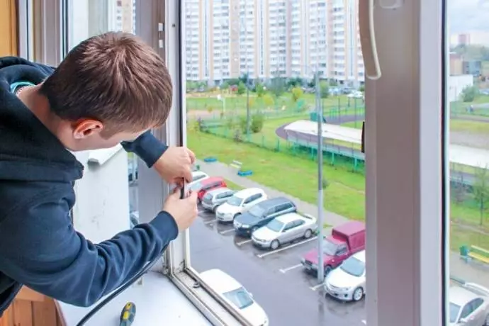 Что нужно знать об эксплуатации и ремонте пластиковых окон?