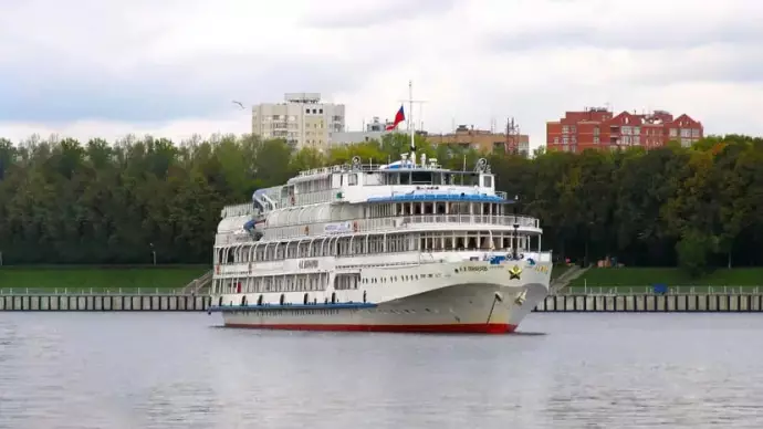Как подготовиться к речному круизу: одежда, вещи и фототехника для идеального отдыха