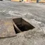 Открыт канализационный люк, который не заварили 1