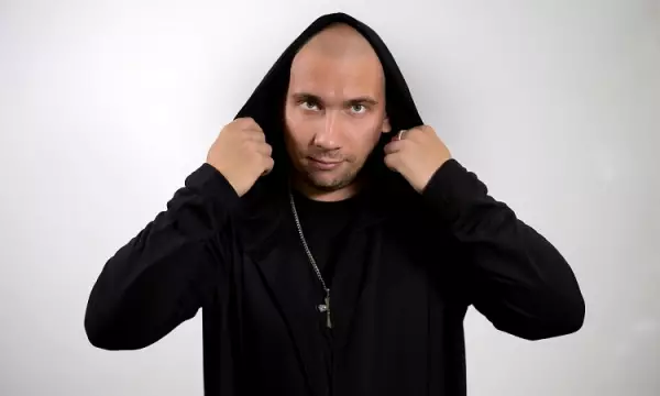 SanMinor: &laquo;Антиутопический рэп для меня - это способ говорить о будущем уже сегодня&raquo;