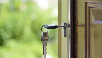 23% россиян готовы купить квартиру ребенку, поступившему в иногородний вуз
