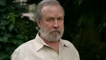 Игорь Ларин рассказал о том, как менялась его поэзия за 50 лет